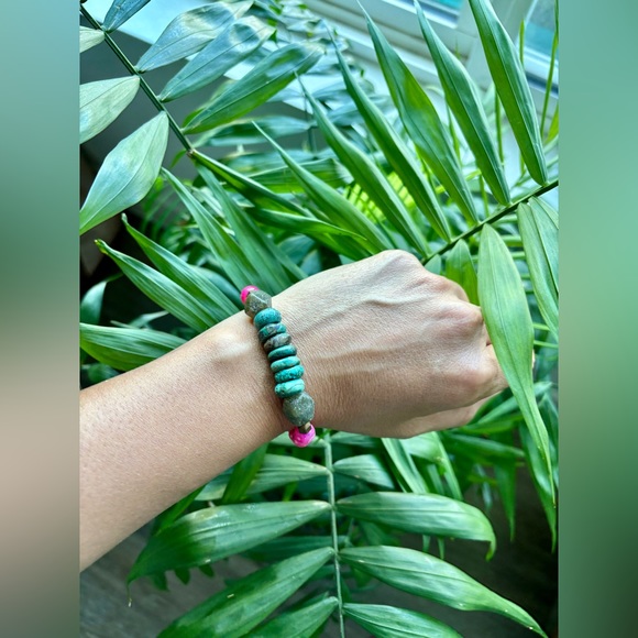 Turquoise - Labradorite - Hematite - Agate - Picture 4 of 6